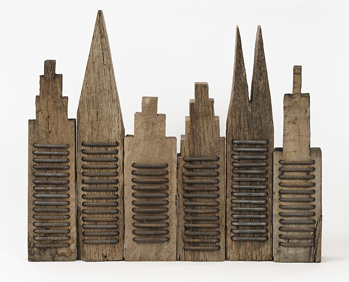 Serie Cité, Holz-Stahlobjekt HS-55 (94x15cm,H 81cm), 2013