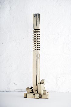 HD Heckes, Stahlplasik, Stahlobjekt, Weisser Turm, 11/12/37 cm, 1972